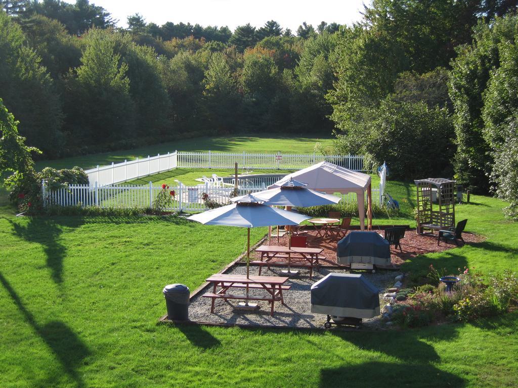 וולס Coast Village Inn And Cottages מראה חיצוני תמונה